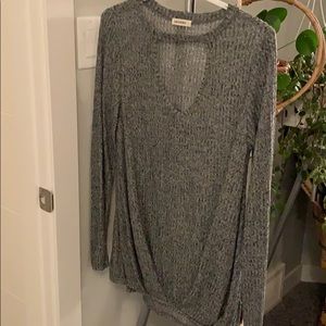 Key hole neck sweater